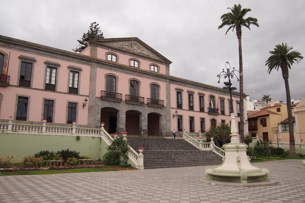 Llevamos una propuesta para poner los contratos municipales al servicio de la generación de empleo