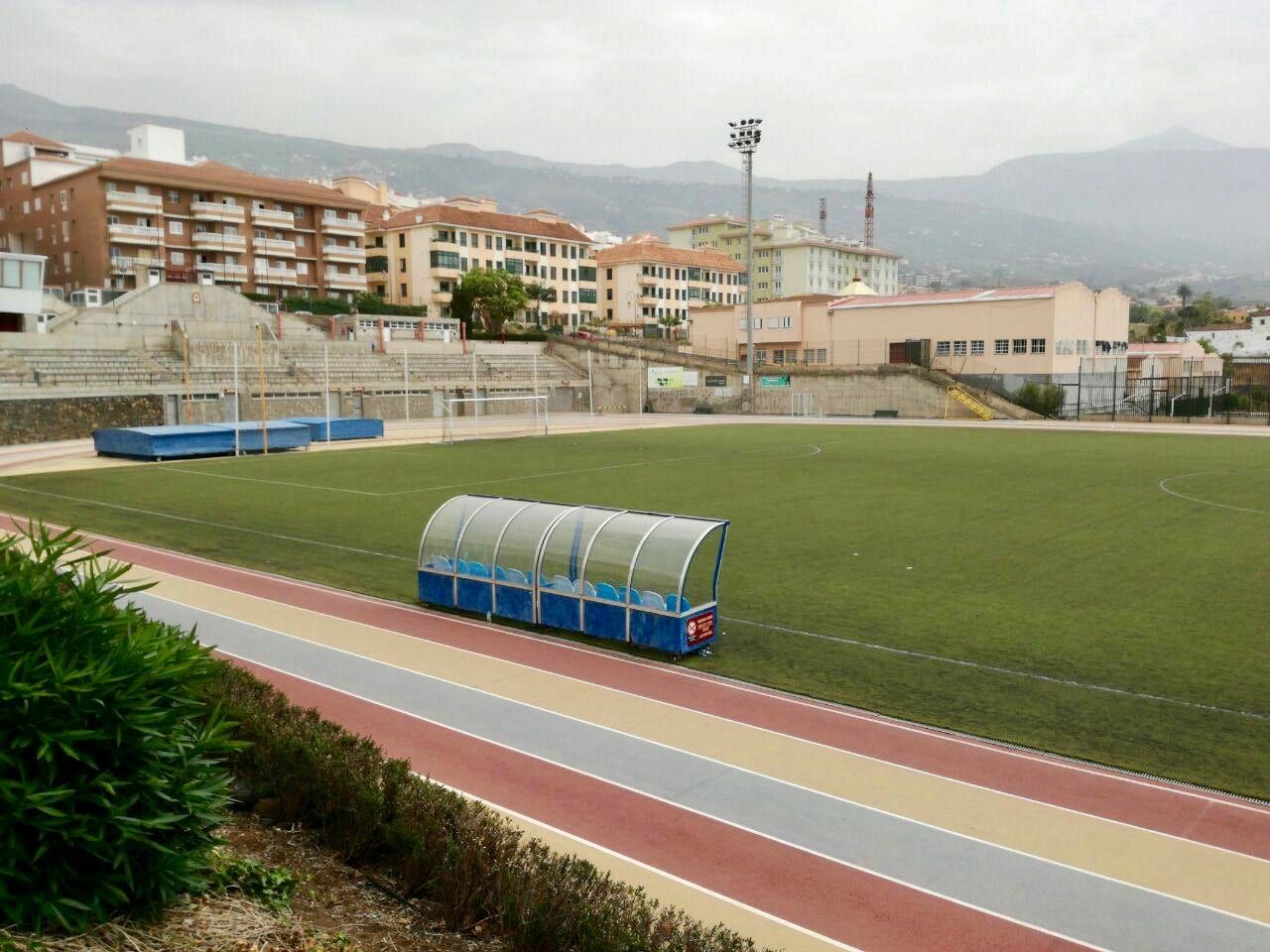 Planteamos una batería de medidas para mejorar el estadio de El Mayorazgo
