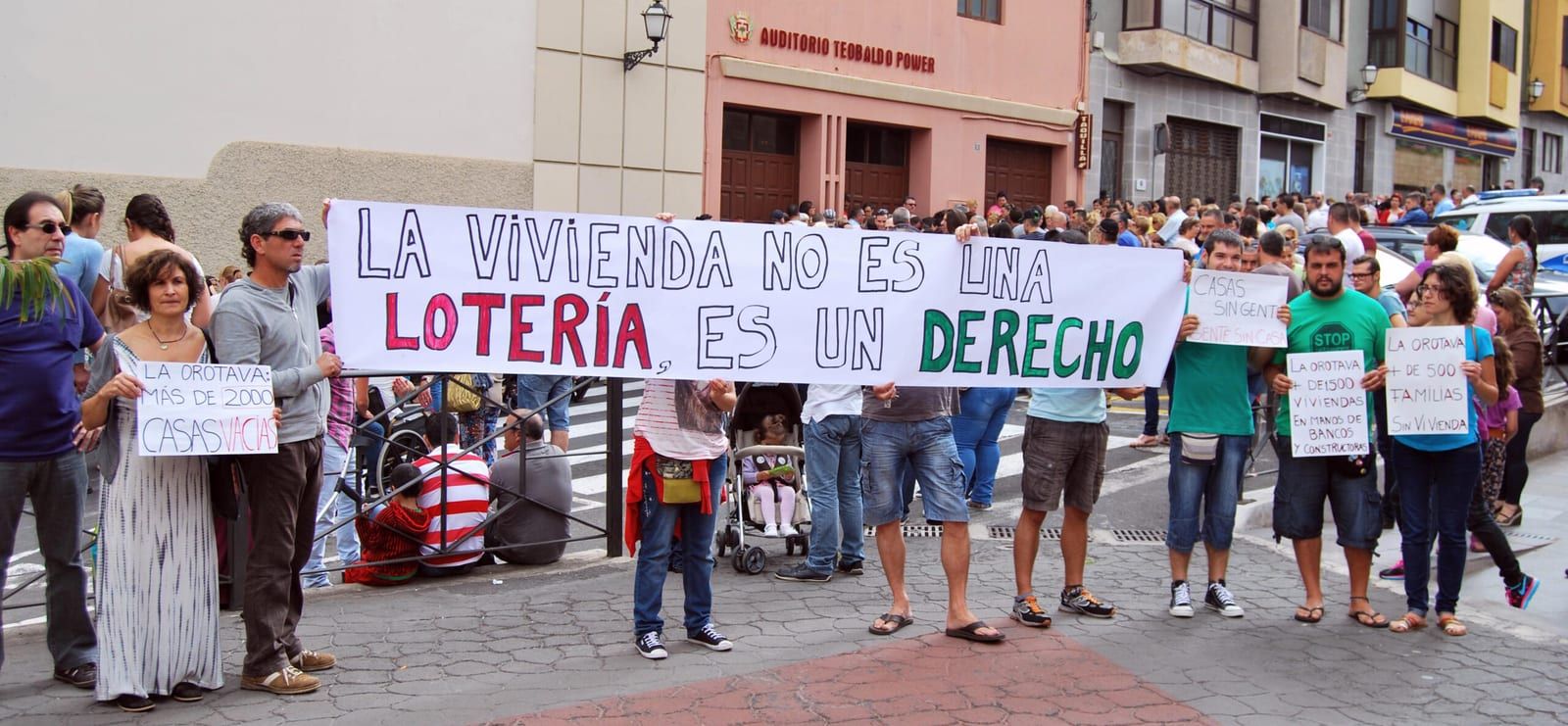 La subasta “inhumana” de las viviendas sociales de San Antonio