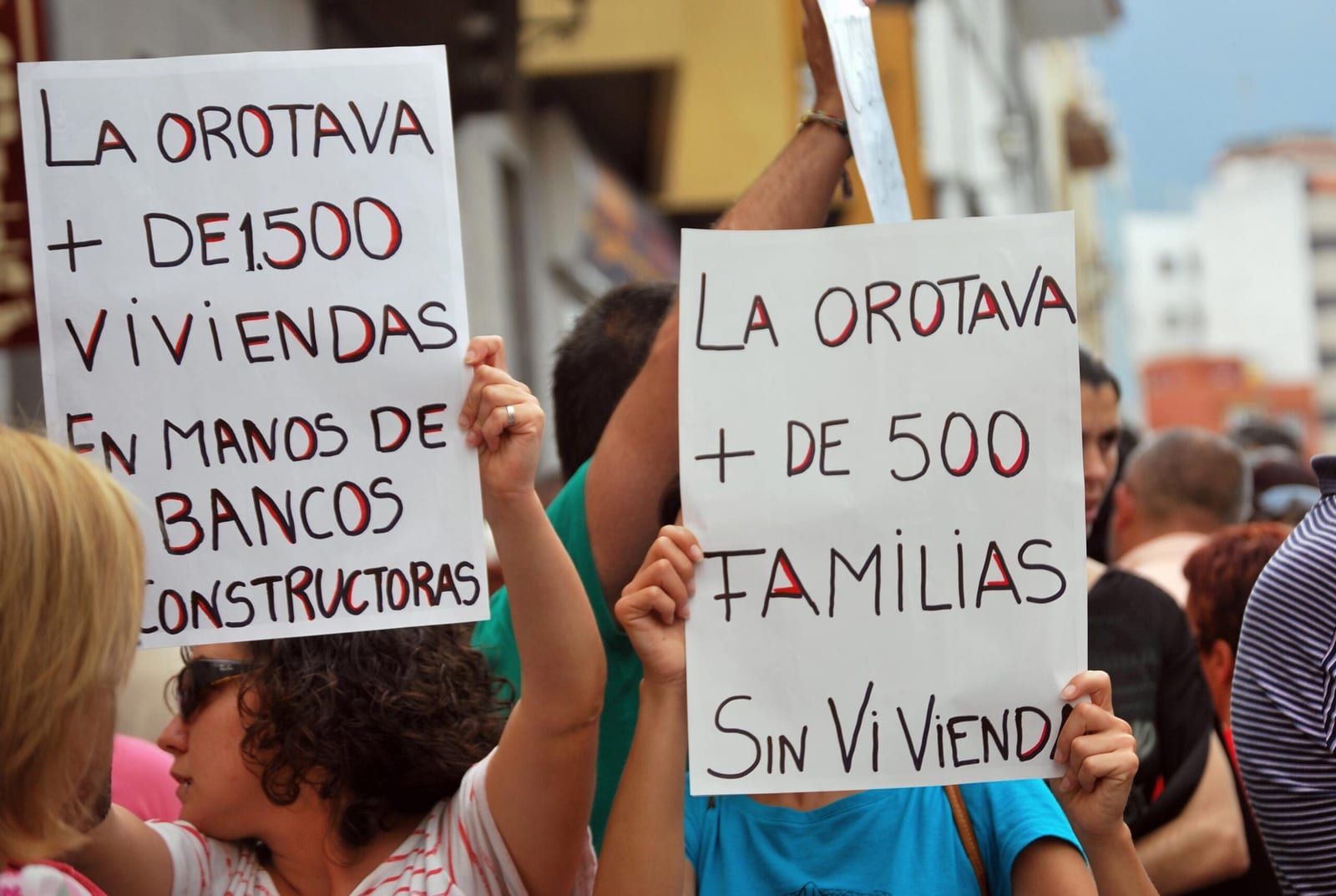 La subasta “inhumana” de las viviendas sociales de San Antonio